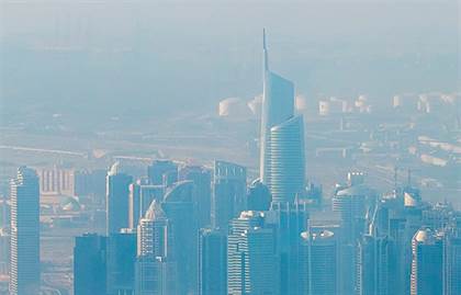 dubai-gigapixel-sky-in