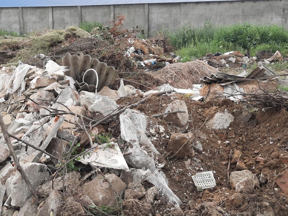 Primăria, prinsă de un consilier în timp depozita gunoi neselectat pe teren privat – FOTO | BITTV.INFO - PASCANI, FRUMOS, HARLAU